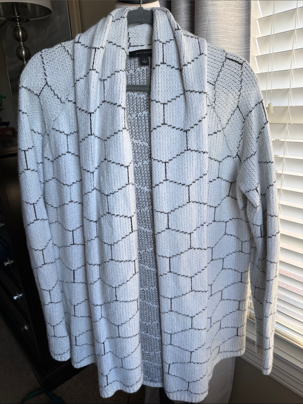Ann Taylor White and Dark Grey/Black Geometric Open-Front Sweater Cardigan